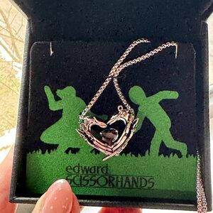 Edward ScissorHands Necklace by RockLove